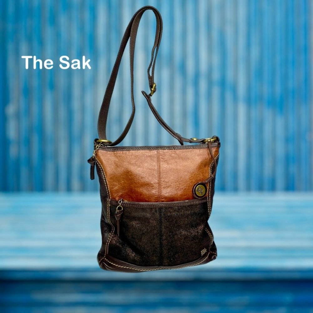 The Sak Iris 2-Tone Brown Gold Glitter Leather Rectangle Charm Crossbody Bag
